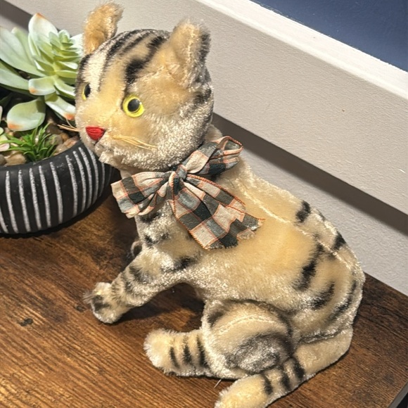 Unbranded Steiff kitten sitting cat kitty green eyes sewn nose mohair beautiful - Picture 3 of 15